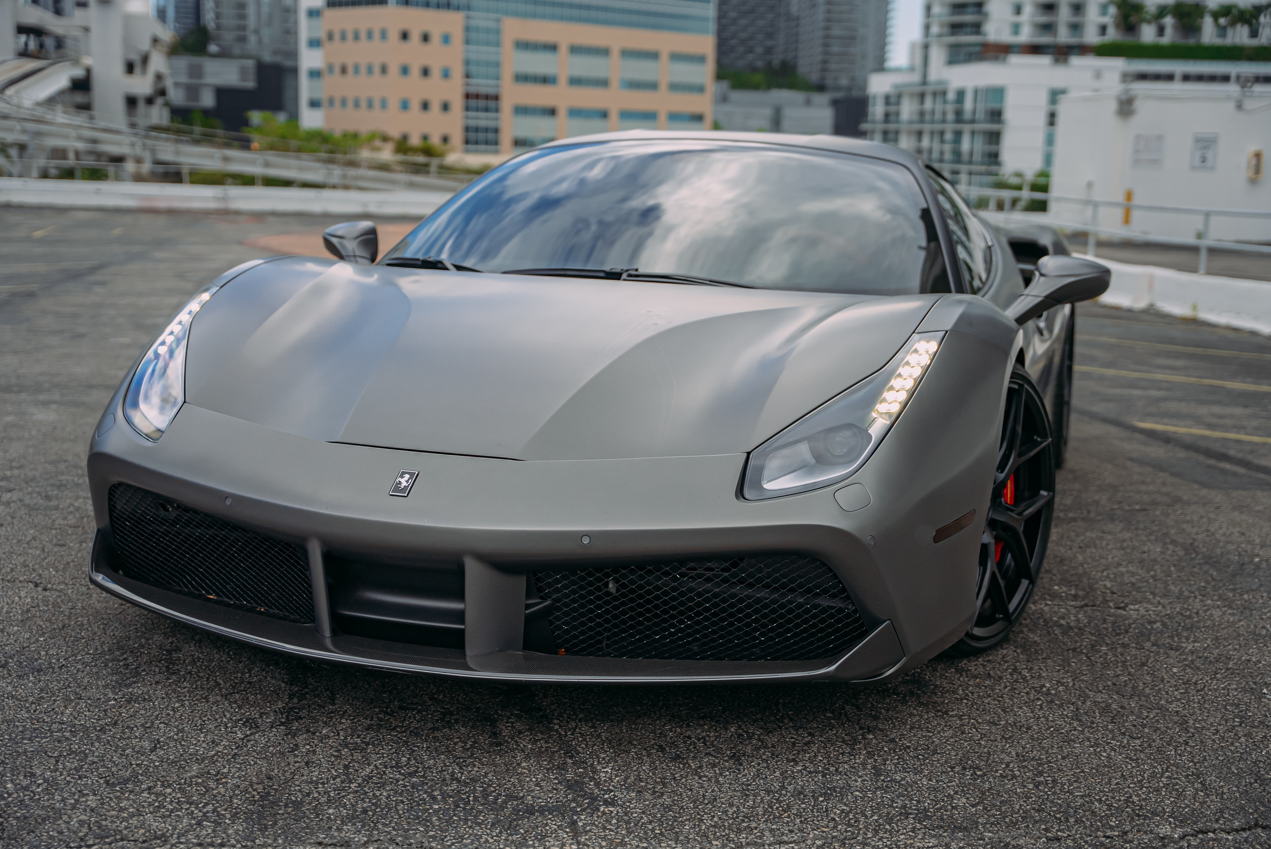 2018 Ferrari 488 GTB, view 4