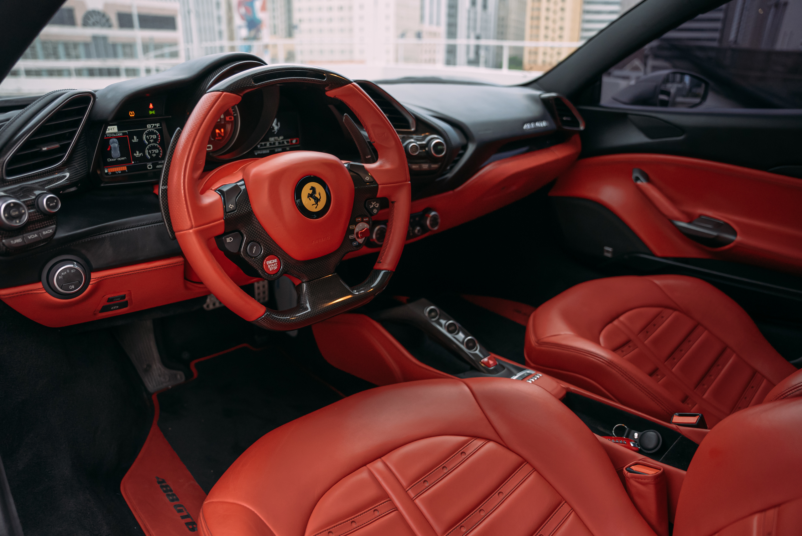 2018 Ferrari 488 GTB, view 7