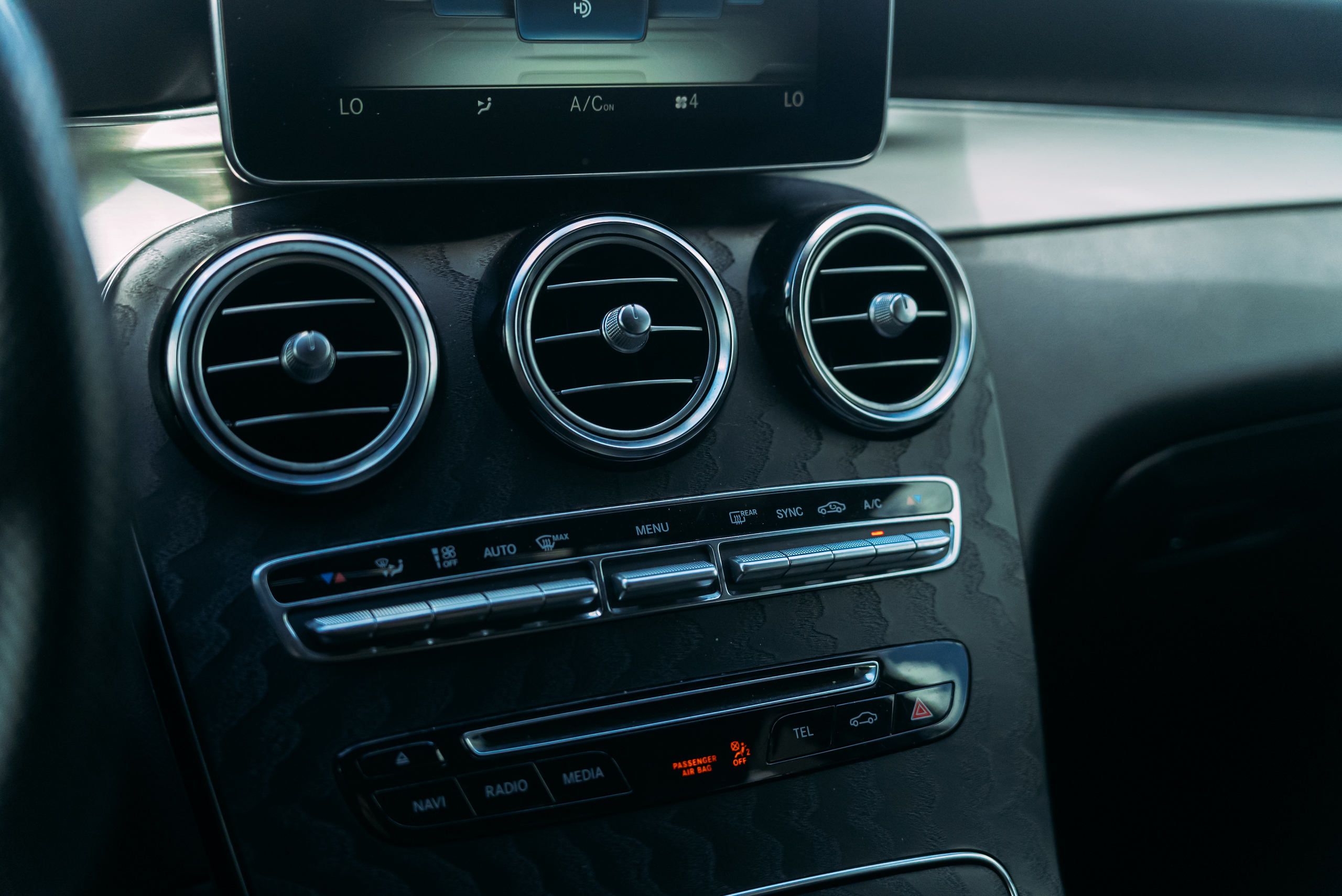 2019 Mercedes-Benz GLC63s, view 8
