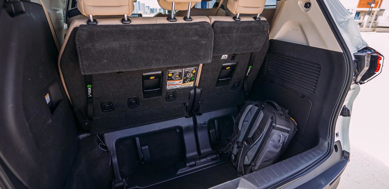 2021 Toyota Sienna, view 7