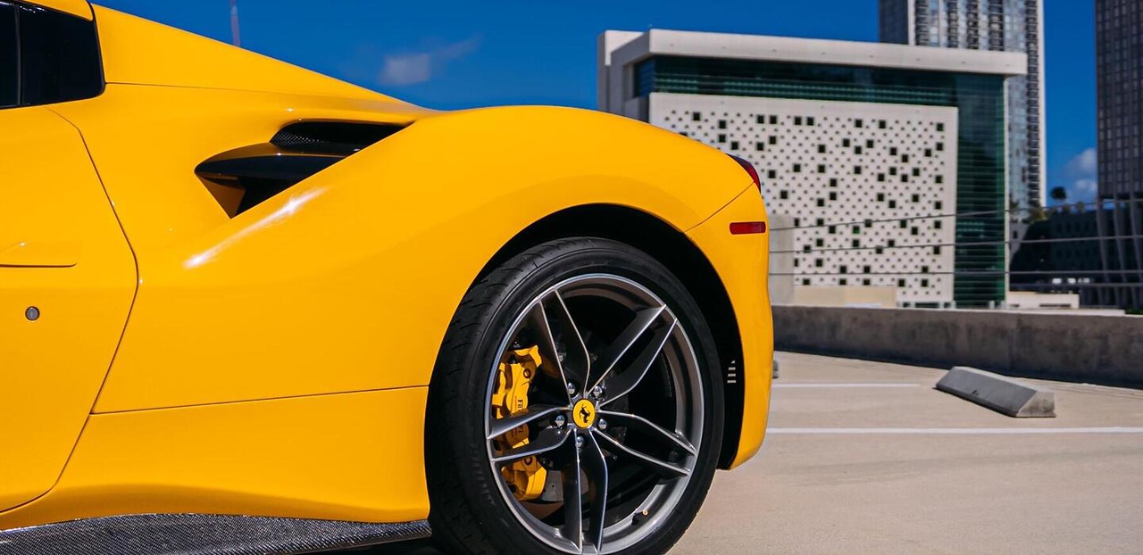 Ferrari 488 Spider, view 12