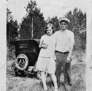 Photo of my grandmother Elizabeth with my grandfather Charles. Elizabeth's maiden name was Sillanpaa and Charles was a Nurmi. This was likely taken around 1929.