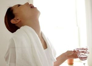 El enjuague de la boca con aceite: un estudio finalmente revela lo que algunos han pensado todo el t