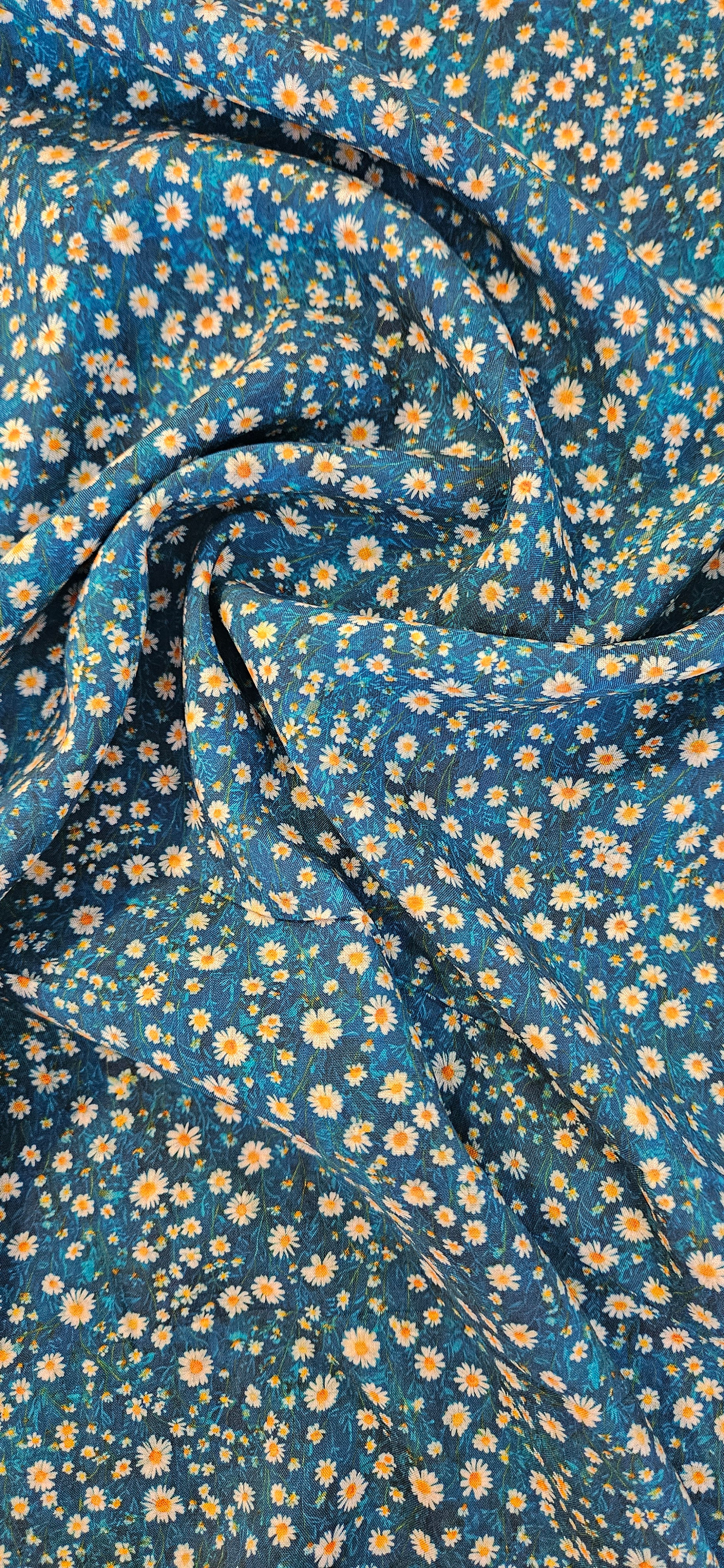 100% Viscose