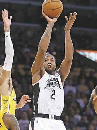 Clippers derrota a Lakers y se lleva el clásico californiano navideño