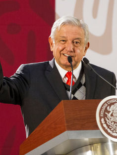 López Obrador presenta programa nacional de pueblos indígenas