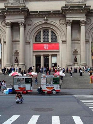 A pesar de pandemia, 20 estados en EUA vuelven a sus actividades