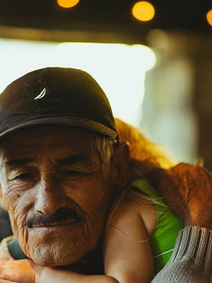 Abuelos que cuidan a sus nietos viven más