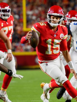 Chiefs emparejan standing