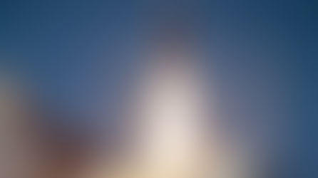 Desafío final: Los cuatro astronautas vuelven al planeta a una velocidad récord