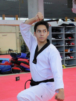 Ayala a cerrar el año con gran logro