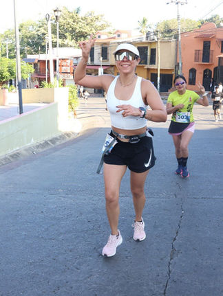 Cumplen con el Medio Maratón