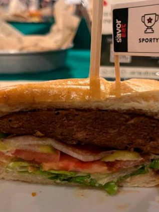 Empresa israelí lanza hamburguesas veganas personalizadas e impresas en 3D