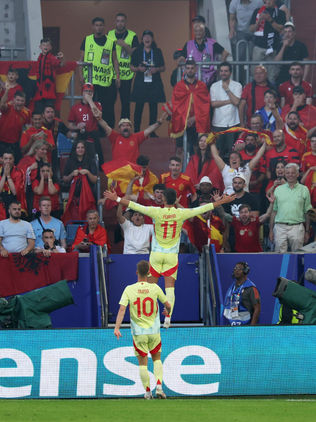 La 'Unidad B' sella el pleno