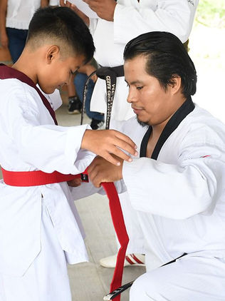 Halcones mostraron sus avances