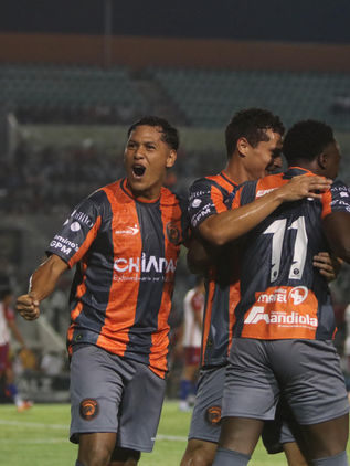 Jaguares y Atlante igualan