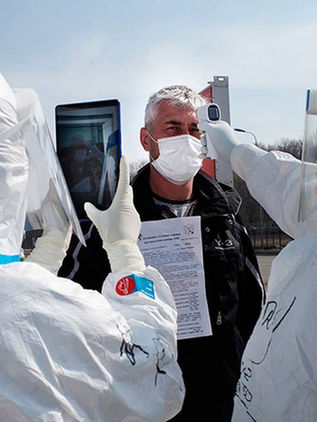 Existe riesgo "muy real" de más confinamiento: OMS