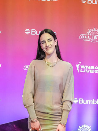 Clark con gran distinción