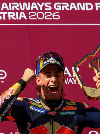 Acosta alcanza su objetivo y Martín gana el primer asalto por el título a Márquez