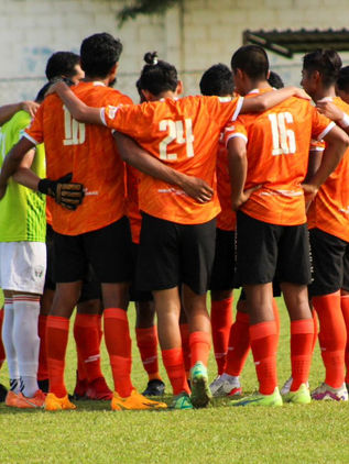 Lechuzas sigue con apuros