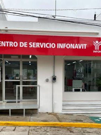 INFONAVIT acerca opciones de vivienda a trabajadores