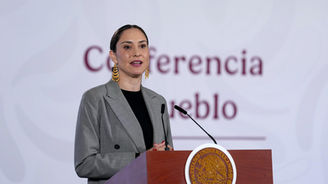 Freno a la fuga de arte: Secretaría de Cultura prohíbe la exportación definitiva de obra de Frida Kahlo¡Frida se queda en México! Suprema Corte debate si decretos presidenciales frenan la venta inter