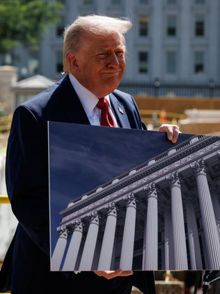 Nueva regla de Donald Trump amenaza con separar a miles de familias latinas