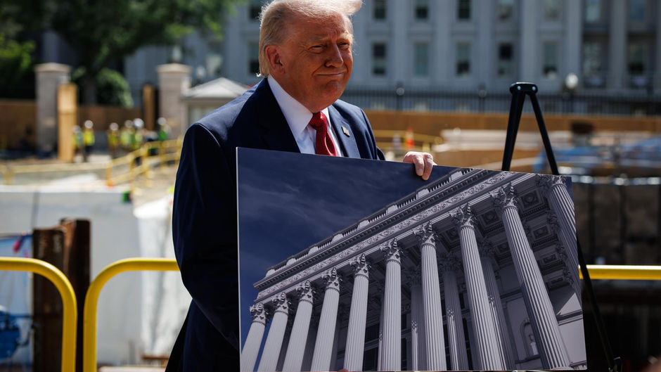 Nueva regla de Donald Trump amenaza con separar a miles de familias latinas
