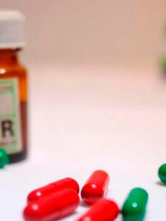 Descubren un medicamento que trata al alzhéimer y la ELA