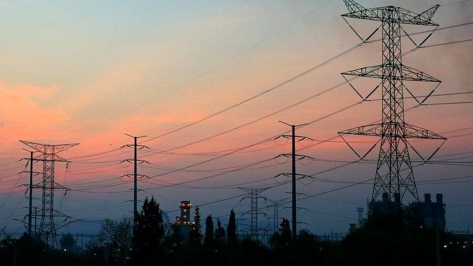 Sector energético ve nueva apertura en México, pero urge invertir en redes