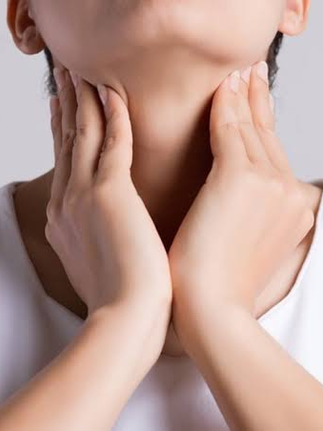 Jóvenes corren más riesgo de cáncer de cabeza y cuello por consumo de alcohol y vapeo