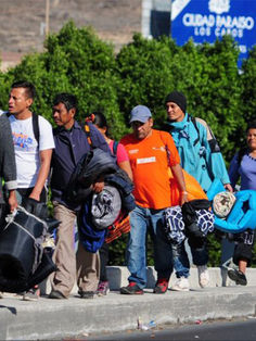Centroamericanos, sin tiempo para esperar visas transitorias