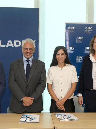 Bladex se une al Banco Mundial para fortalecer el financiamiento comercial en la región