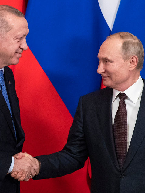 Rusia y Turquía anuncian cese al fuego en ciudad siria de Idlib