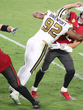 Brady llama a mariscales