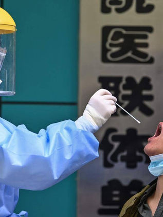 Tener anticuerpos no significa ser inmune a COVID-19: OMS