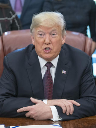 Trump se desdice y descarta declarar "emergencia nacional"