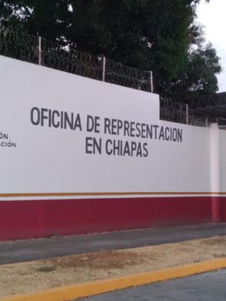 Redes sociales viralizan golpiza de personal migratorio y exigen protocolos estrictos en el uso de la fuerza