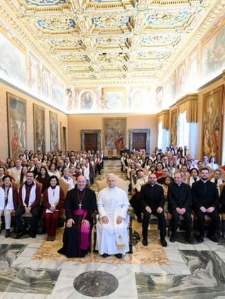 El papa recuerda un 2025 marcado por la guerra y la muerte del "añorado" Francisco