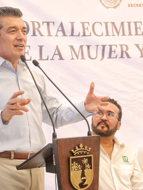 Gobierno no descansara hasta lograr abasto total de medicamentos en centros médicos