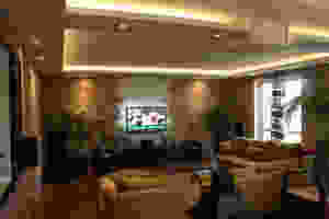 Kino zuhause im Wohnzimmer