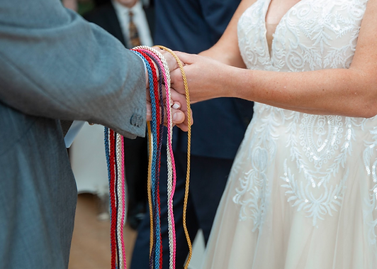 Tying The Knot, Tying the knot ceremony, alternative weddingg ceremony. Handfasting
