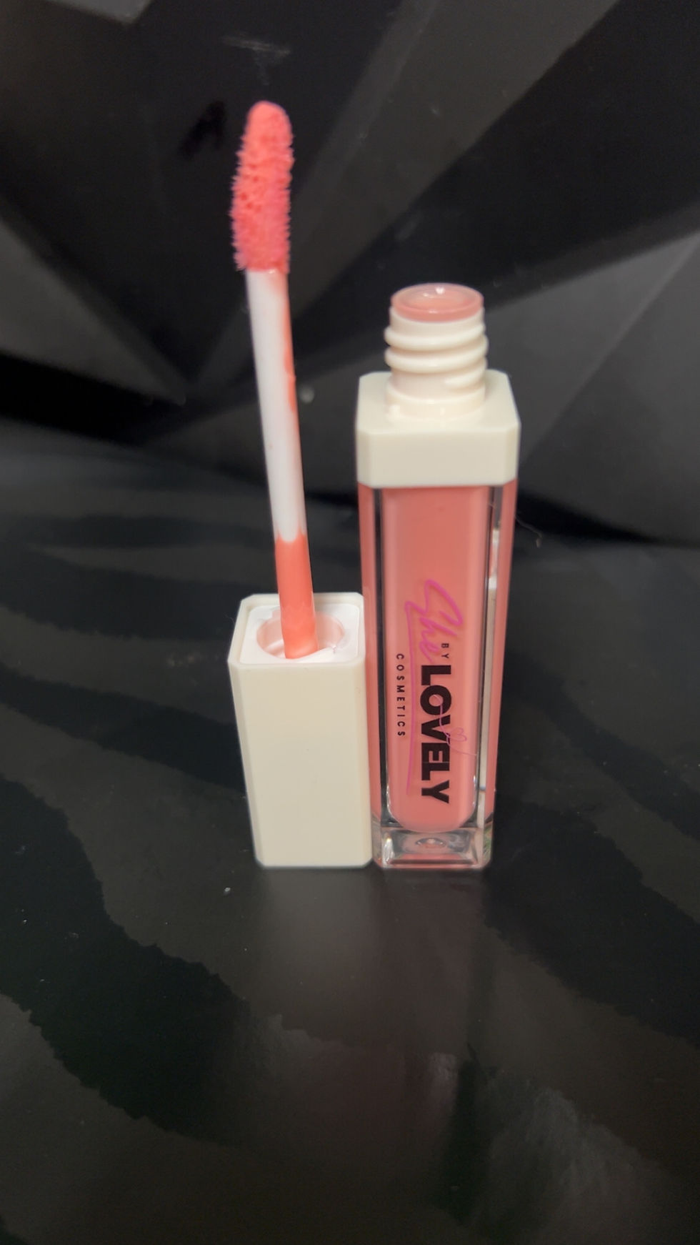 Thumbnail: Lip Gloss 