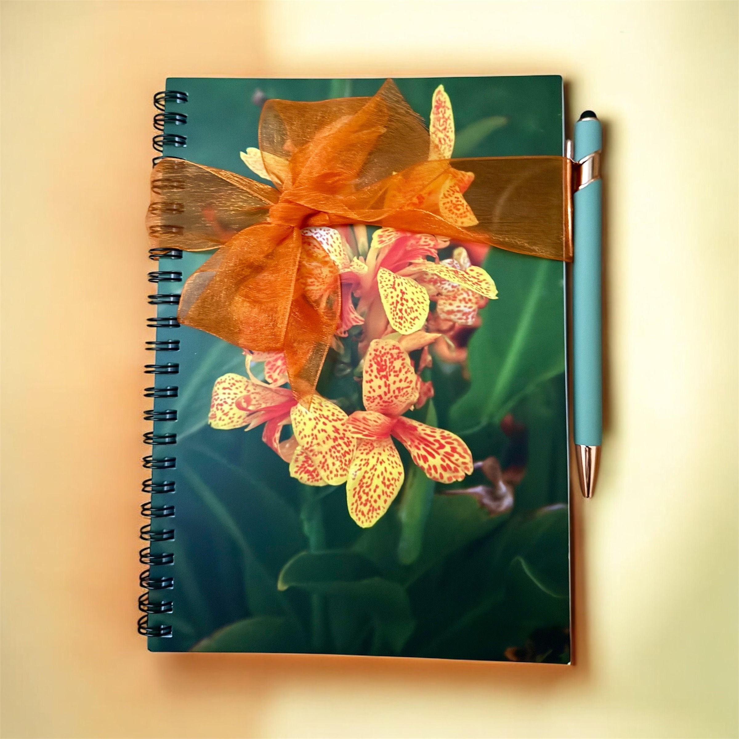 A5 Spiral Bound Notebook & Pen Set - Yellow Iris