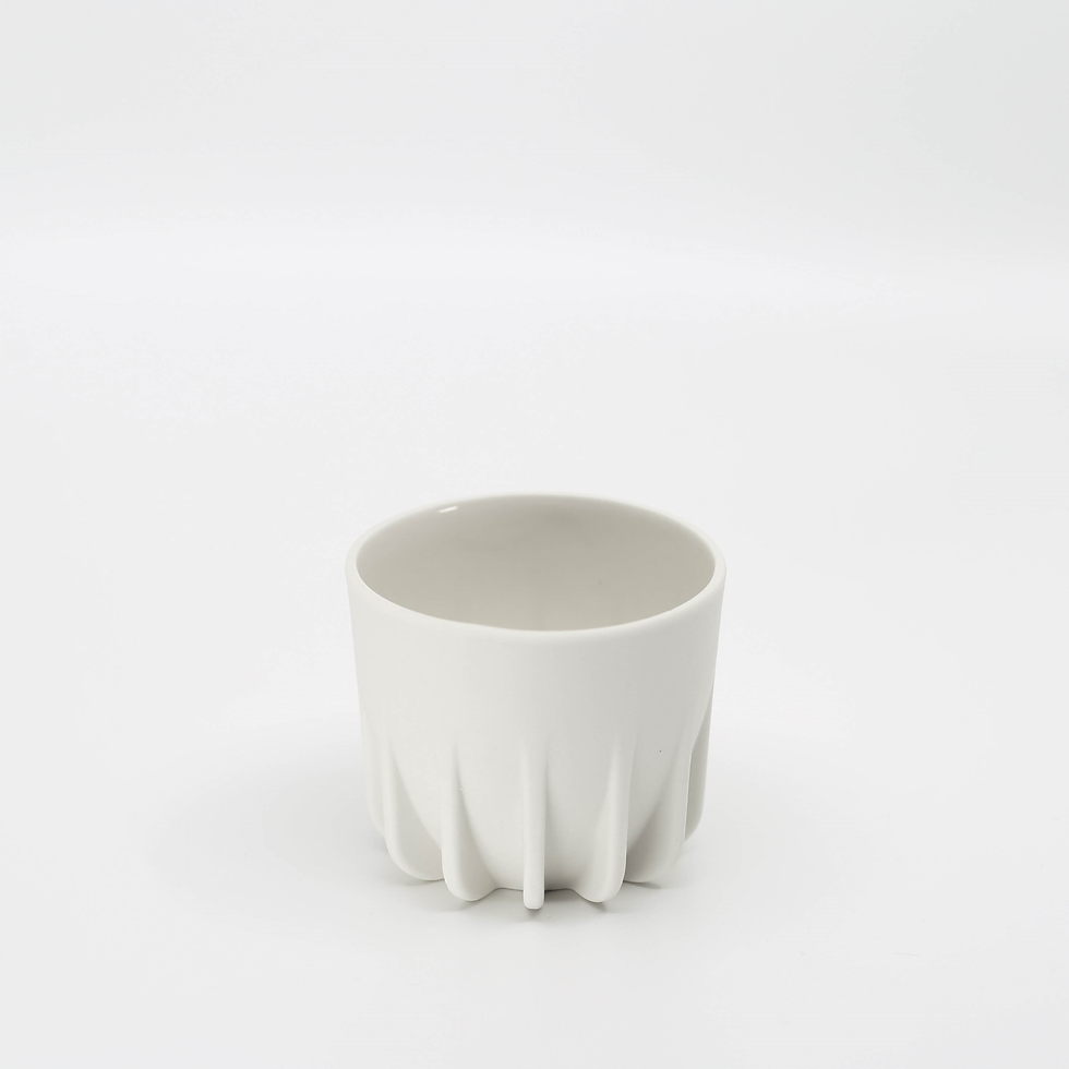 Modern Design White Porcelain Cup