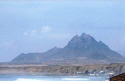 CERRO_CAMPANA.png