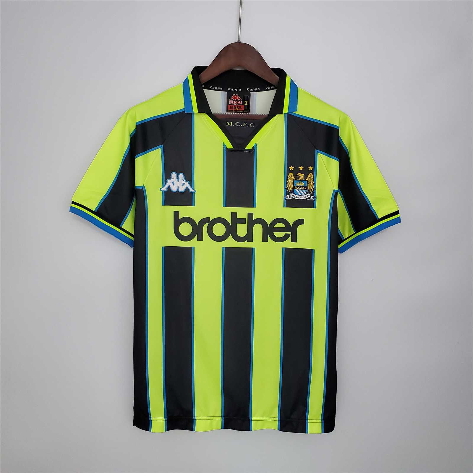 Manchester City 1998-99 away shirt