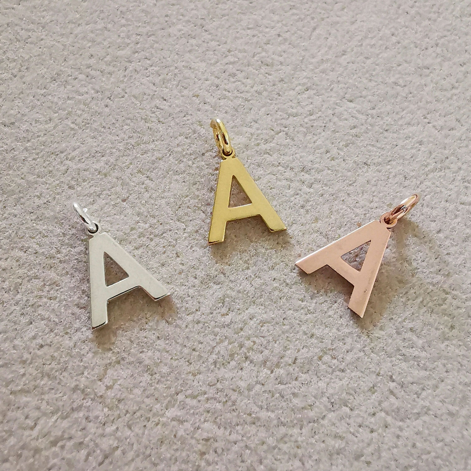 Ciondolo Lettera A