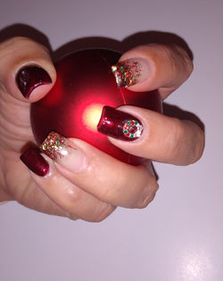 SHORT SQUARE CHRISTMAS SEASON NAILS