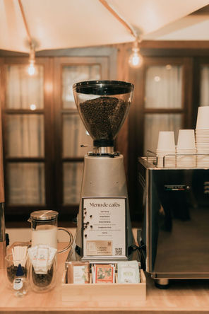 El aumento de cafeterías de especialidad en distintas zonas urbanas puede ser una señal de cambios económicos que impactan el costo de la vivienda, afirmó el analista en Economía y Políticas Públicas, José Eduardo López Portillo, al abordar el fenómeno de la gentrificación.